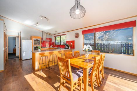 Photo of property in 11 Duval Grove, Tawa, Wellington, 5028