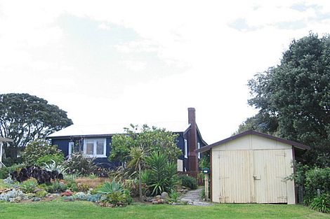 Photo of property in 85 Seaforth Road, Waihi Beach, 3611