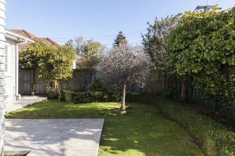 Photo of property in 82 Perry Street, Papanui, Christchurch, 8053