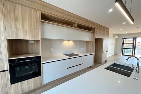 Photo of property in 2/1 Egremont Street, Belmont, Auckland, 0622