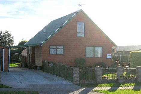 Photo of property in 2 Bartholomew Drive, Nawton, Hamilton, 3200