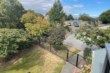 Photo of property in 18 Coleman Place, Darfield, 7510