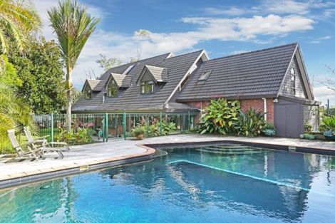 Photo of property in 35 Ohiwa Road, Papakura, 2582