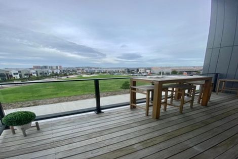 Photo of property in 2/42 Nugget Avenue, Hobsonville, Auckland, 0616