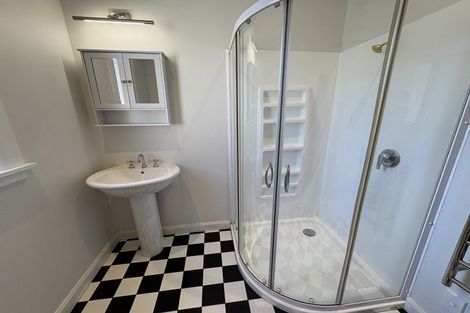 Photo of property in 61 Wellesley Road, Napier South, Napier, 4110