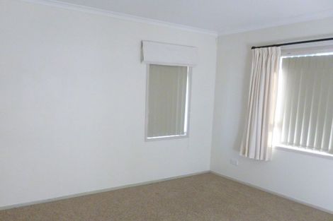 Photo of property in 15 Peregrine Place, Welcome Bay, Tauranga, 3112