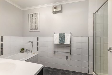 Photo of property in 4a Harakeke Place, Redwoodtown, Blenheim, 7201