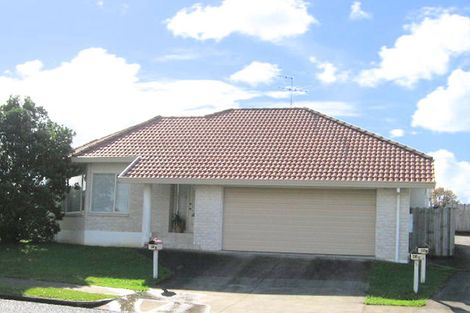 Photo of property in 81d Mirrabooka Avenue, Botany Downs, Auckland, 2010
