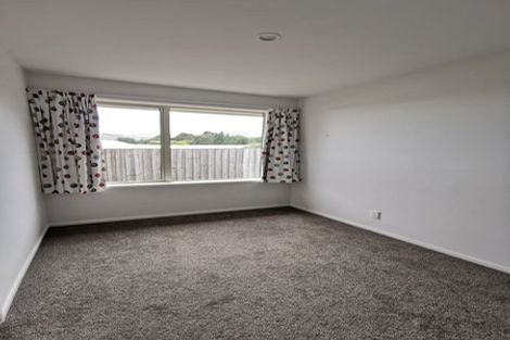 Photo of property in 5 Gilders Grove, Heathcote Valley, Christchurch, 8022