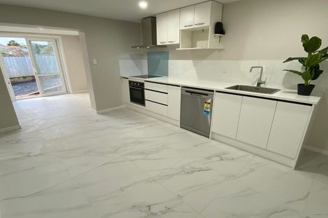 Photo of property in 1/28 Colum Place, Bucklands Beach, Auckland, 2014