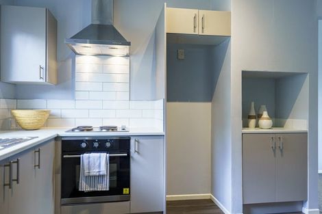 Photo of property in 42 Wynyard Crescent, Tamatea, Napier, 4112