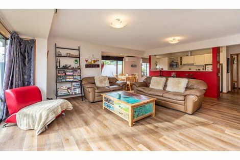 Photo of property in 2/20 Therese Street, Spreydon, Christchurch, 8024