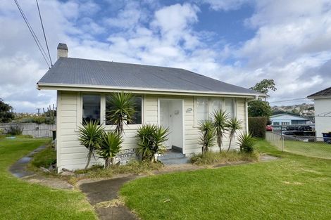 Photo of property in 2 Craig Road, Milford, Auckland, 0620