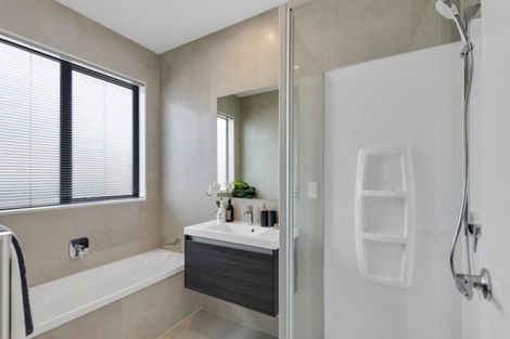 Photo of property in 46 Nganui Avenue, Takanini, 2112