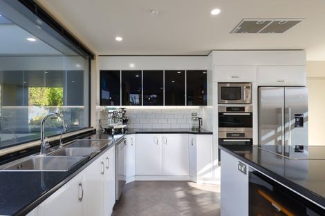 Photo of property in 6 Ardilea Avenue, Stoke, Nelson, 7011