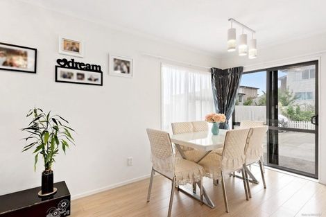 Photo of property in 22 Keri Vista Rise, Papakura, 2110