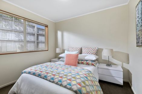 Photo of property in 11 Angel Way, Stanmore Bay, Whangaparaoa, 0932