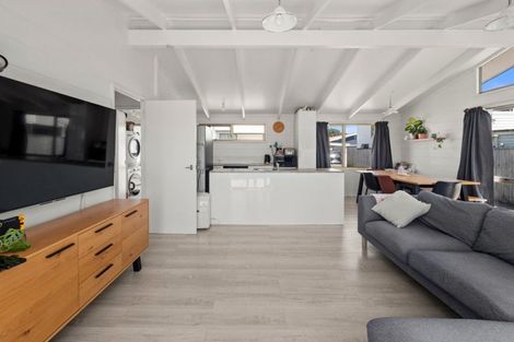 Photo of property in 288a Papamoa Beach Road, Papamoa Beach, Papamoa, 3118