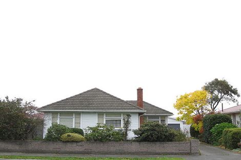 Photo of property in 16 Curletts Road, Sockburn, Christchurch, 8042