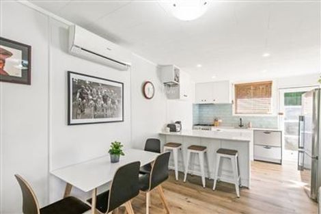 Photo of property in 1/34 Drome View Place, Beach Haven, Auckland, 0626