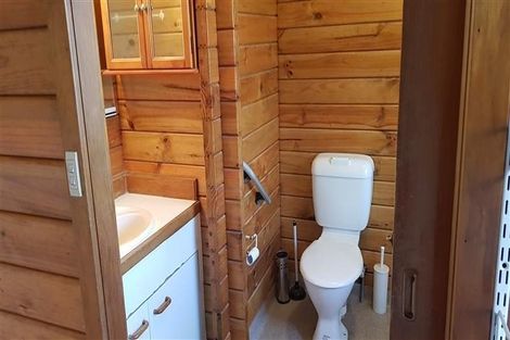 Photo of property in 78 Rhinevale Close, Henderson, Auckland, 0612