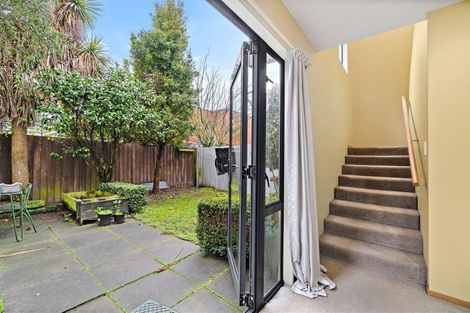 Photo of property in 5/25 Grove Road, Addington, Christchurch, 8024