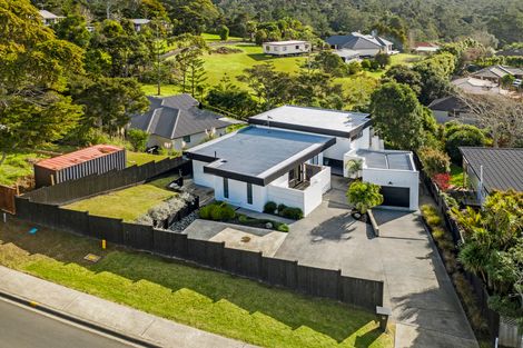 Photo of property in 54 The Avenue, Albany, Auckland, 0632