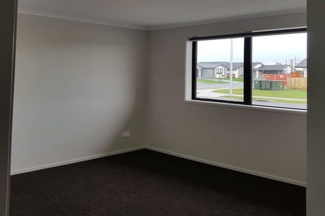 Photo of property in 1 Fontana Street, Papamoa, 3118