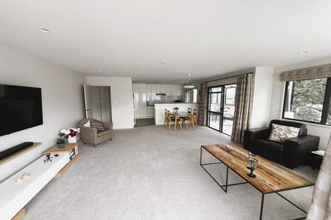 Photo of property in 7d Puriri Avenue, Orewa, 0931