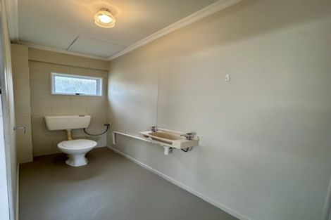 Photo of property in 21 Bulteel Street, New Plymouth, 4310