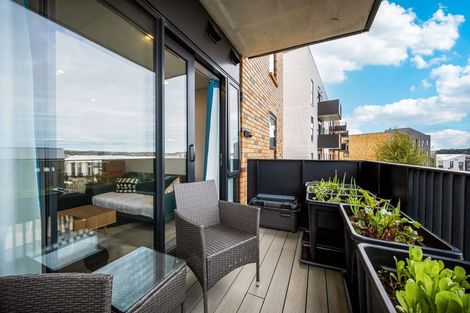Photo of property in 107/2 Rauroa Lane, Hobsonville, Auckland, 0616