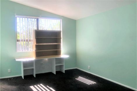 Photo of property in 12 Easton Street, Foxton, 4814