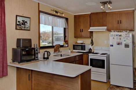 Photo of property in 26 Roseness Street, Palmerston, 9430