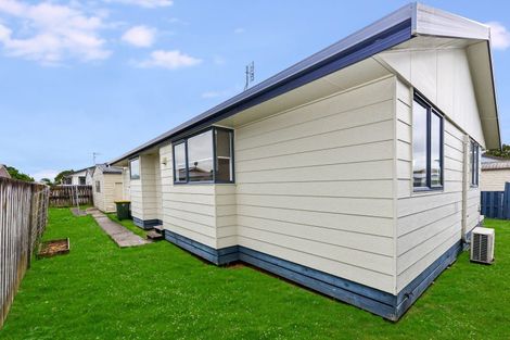 Photo of property in 27f Breckons Avenue, Nawton, Hamilton, 3200