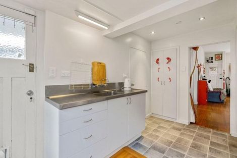 Photo of property in 1/95 Nursery Road, Phillipstown, Christchurch, 8011