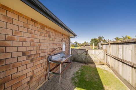 Photo of property in 8 Captain Wood Avenue, Whitianga, 3510
