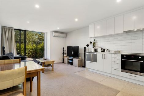 Photo of property in 8/90 Edgeware Road, St Albans, Christchurch, 8014