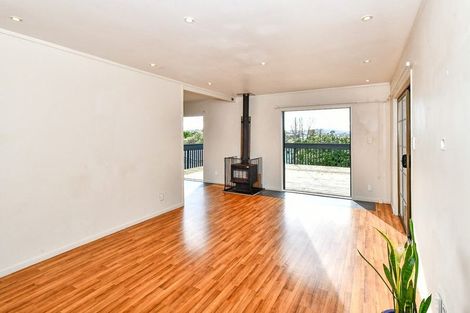 Photo of property in 34 Mcquarrie Avenue, Wattle Downs, Auckland, 2103