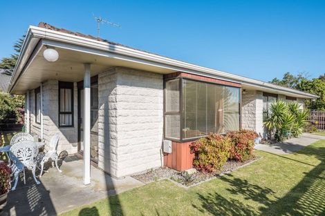 Photo of property in 68a Rimu Road, Raumati Beach, Paraparaumu, 5032