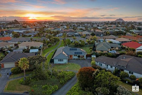 Photo of property in 43 Jasmine Place, Mount Maunganui, 3116