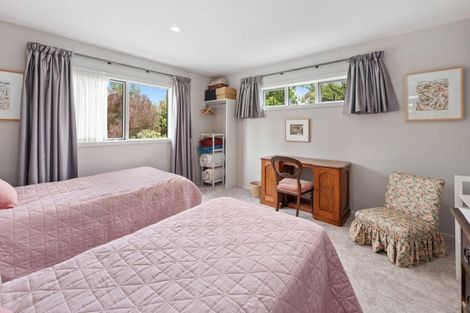 Photo of property in 98 Kinloch Road, Kinloch, Taupo, 3377