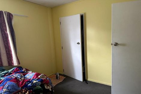 Photo of property in 7 Hollyford Drive, Clover Park, Auckland, 2105