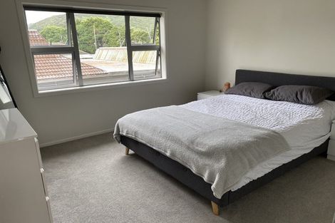 Photo of property in 43 Mcgrath Way, Taita, Lower Hutt, 5011