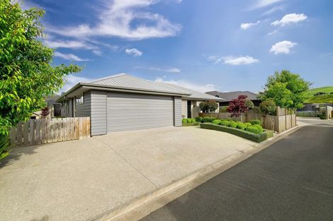 Photo of property in 37 Cheltenham Road, Lower Shotover, Queenstown, 9304