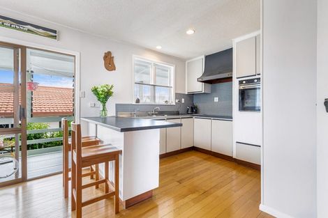 Photo of property in 9 Ambler Avenue, Glen Eden, Auckland, 0602