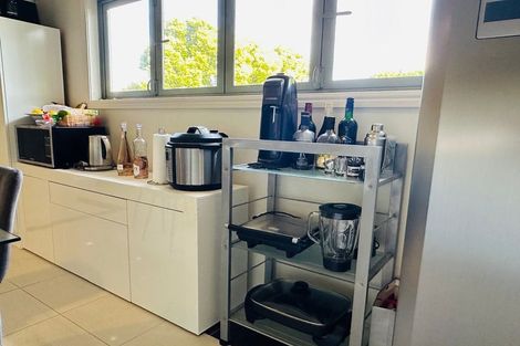 Photo of property in 24 Castleton Drive, Howick, Auckland, 2014