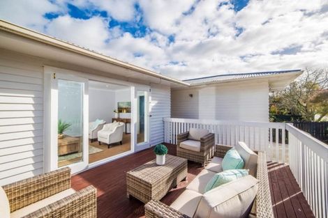 Photo of property in 54 Glen Road, Ranui, Auckland, 0612