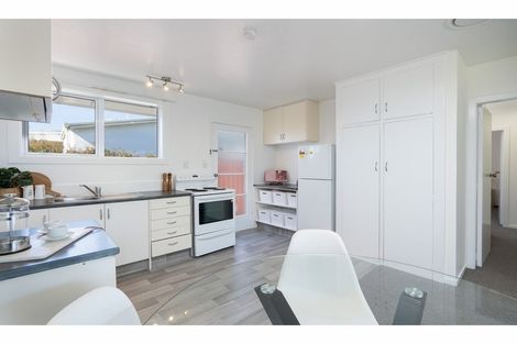 Photo of property in 2/519 Hereford Street, Linwood, Christchurch, 8011