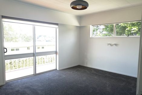 Photo of property in 25 Dobell Road, Stanmore Bay, Whangaparaoa, 0932