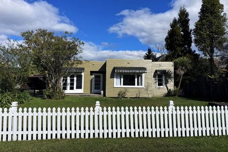 Photo of property in 30 Charles Road, Hannahs Bay, Rotorua, 3010